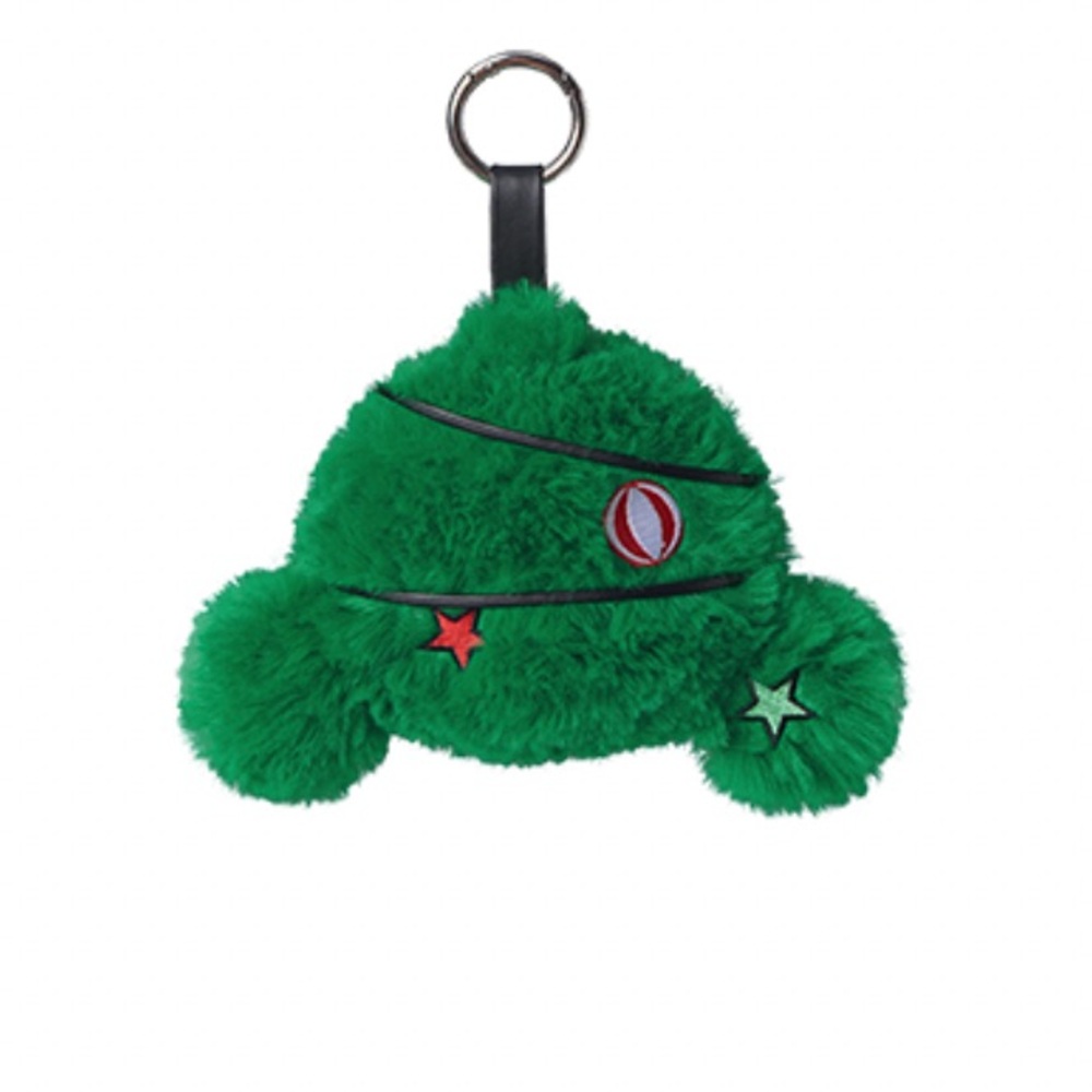 💝[New in box] Pop Mart Skullpanda Tell Me What You Want Series Getting Dressed